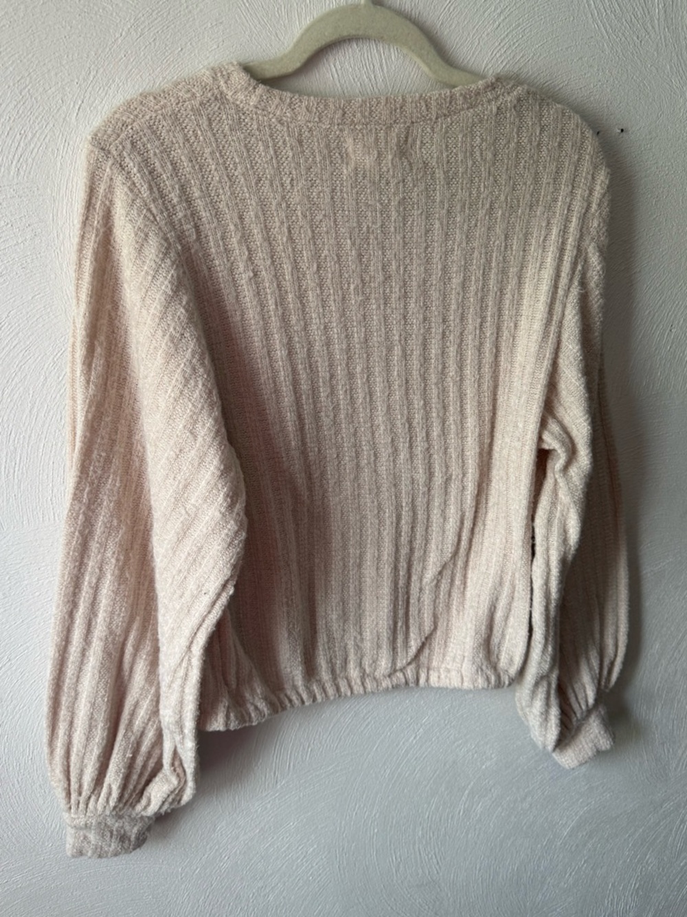 For The Republic Cream Ribbed Cropped Sweater Soft Cozy Quiet Luxury Knit Sz M - Picture 3 of 4